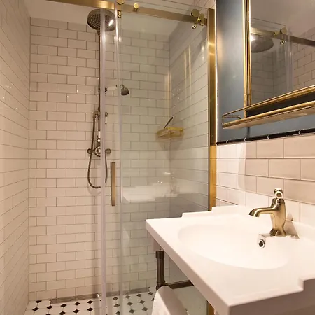 Lejlighed Contemporary Near The *