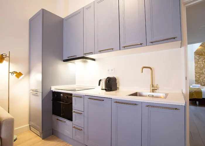 Contemporary Near The Daire Lahey